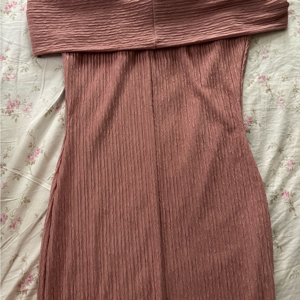Elegant Off-Shoulder Pink Dress